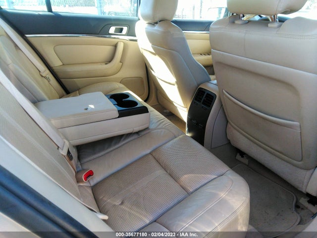 Lincoln MKS 2009 1LNHM93R89G615093 Image 9