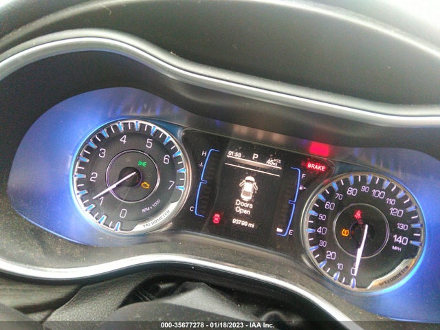 1C3CCCAB3FN656229 Chrysler 200 Limited