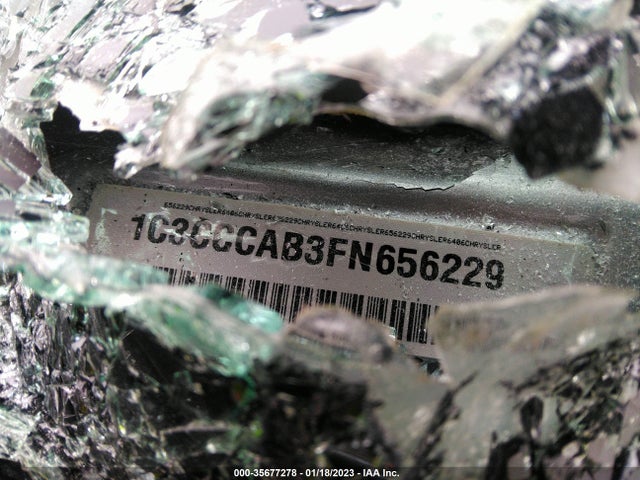 1C3CCCAB3FN656229 Chrysler 200 Limited
