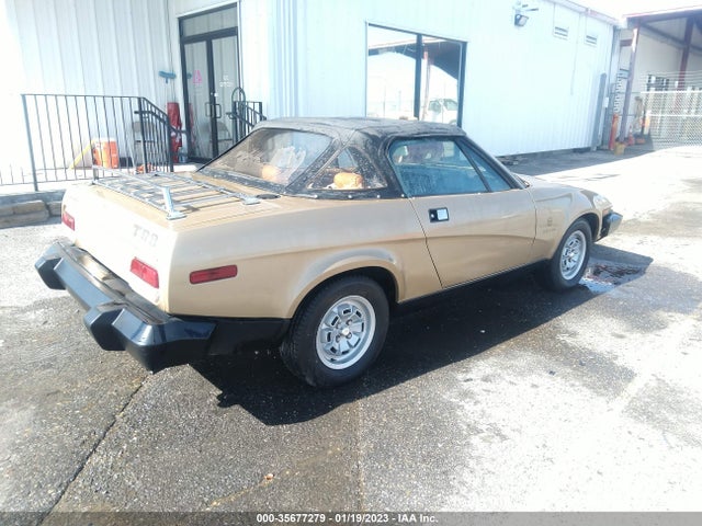1980 TRIUMPH GT6 VIN: TPVDV8AT210611