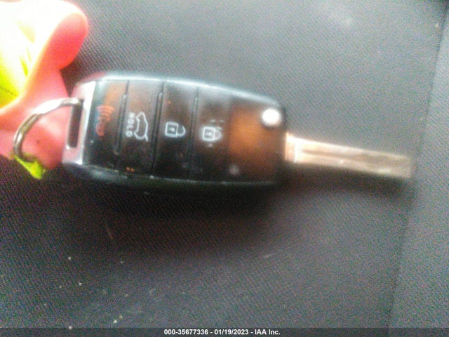 KIA Soul Base 2016 KNDJN2A28G7280155 Image 3