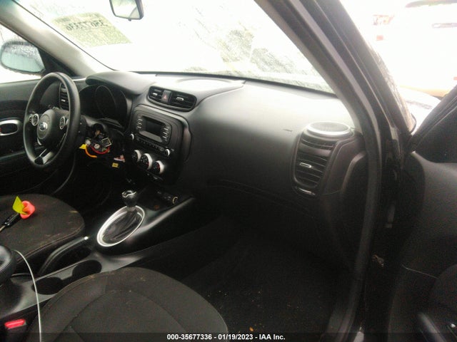 KIA Soul Base 2016 KNDJN2A28G7280155 Image 6