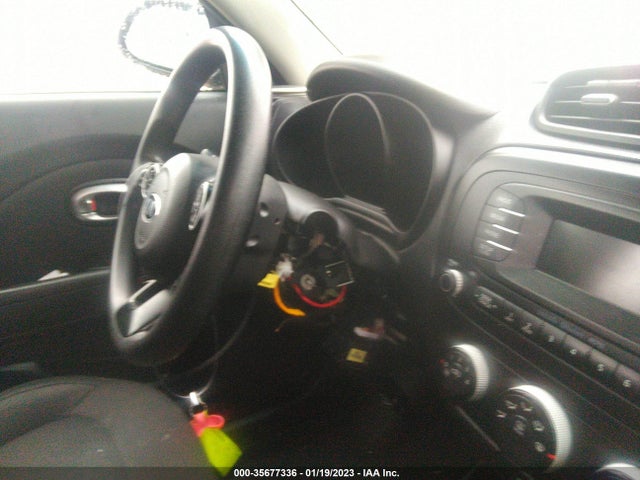 KIA Soul Base 2016 KNDJN2A28G7280155 Image 7