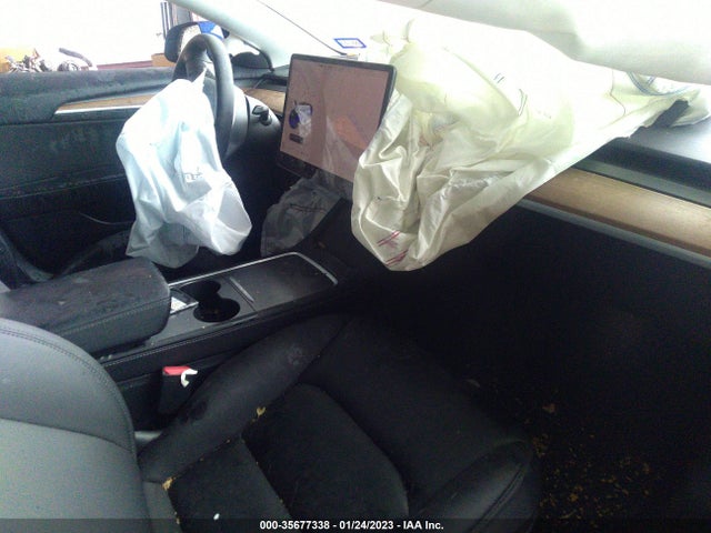 2022 TESLA MODEL 3 5YJ3E1EB5NF265925 Photo 4