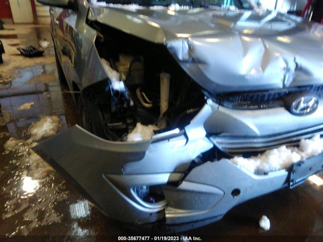 2015 Hyundai Tucson, VIN: KM8JUCAG4FU098341