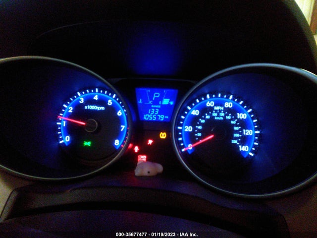 2015 Hyundai Tucson, VIN: KM8JUCAG4FU098341