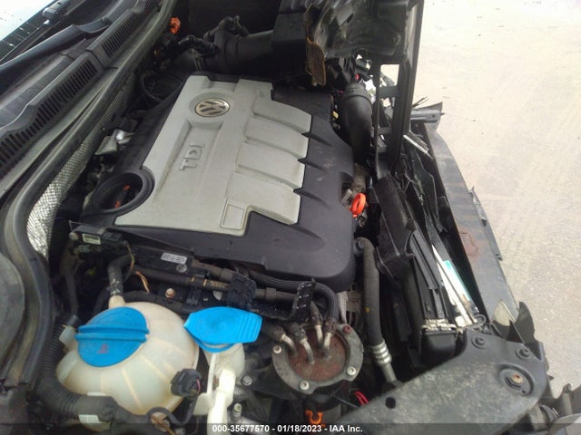 3VWLL7AJ8DM384968 Volkswagen Jetta Sedan Tdi W/premium/nav