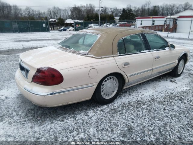1LNFM97V2WY740403 Lincoln Continental