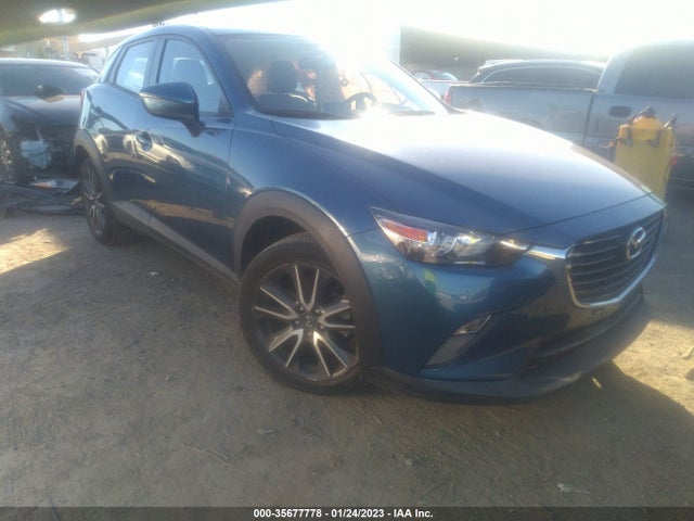 2018 Mazda CX-3, VIN: JM1DKFC73J1304345