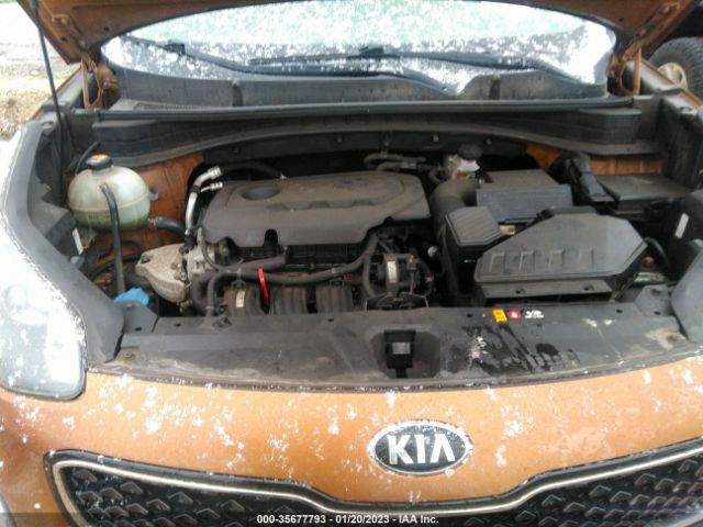KNDPMCAC9H7165108 KIA Sportage Lx
