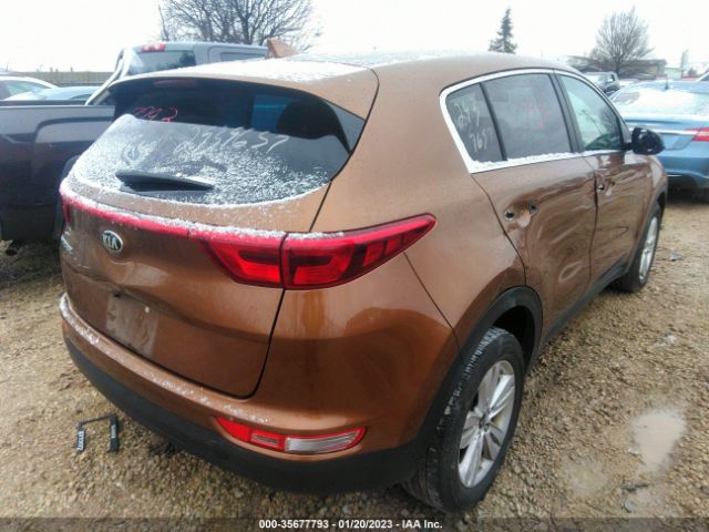 KNDPMCAC9H7165108 KIA Sportage Lx