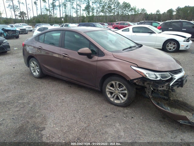 2019 Chevrolet Cruze, VIN: 1G1BC5SM2K7107910