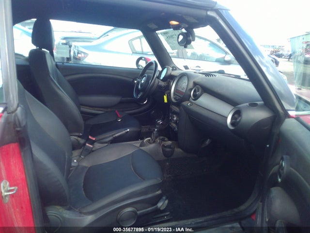 Mini COOPER CONVERTIBLE 2011 WMWZN3C58BTZ78231 Image 5