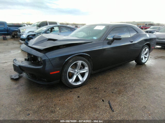 Dodge Challenger Sxt 2017 2C3CDZAG0HH573025 Image 2