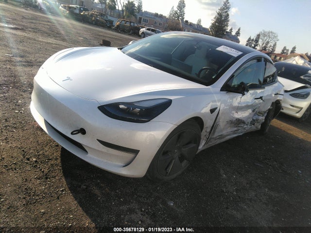 Tesla Model 3 Standard Range Plus 2021 5YJ3E1EA3MF067897 Image 2