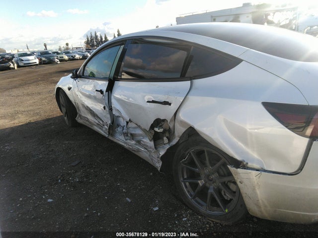 Tesla Model 3 Standard Range Plus 2021 5YJ3E1EA3MF067897 Image 7