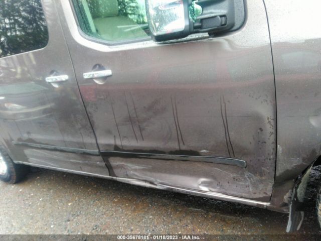 5BZAF0AA2GN855273 Nissan Nvp Sl