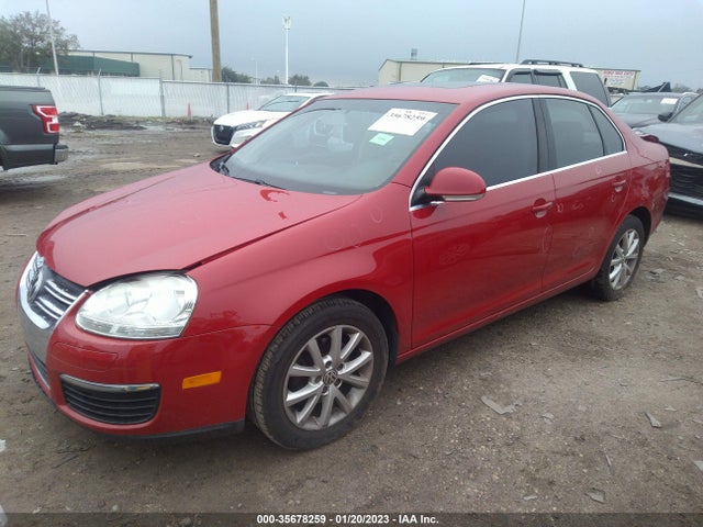 2010 VOLKSWAGEN JETTA SEDAN SE VIN: 3VWRX7AJXAM035238