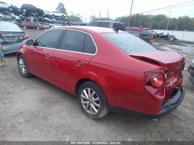 2010 VOLKSWAGEN JETTA SEDAN SE VIN: 3VWRX7AJXAM035238