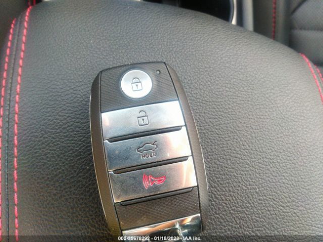 5XXGW4L21KG322777 KIA OPTIMA SX