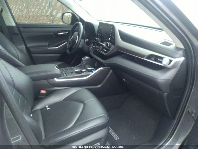 2021 Toyota Highlander, VIN: 5TDHZRBH1MS083358