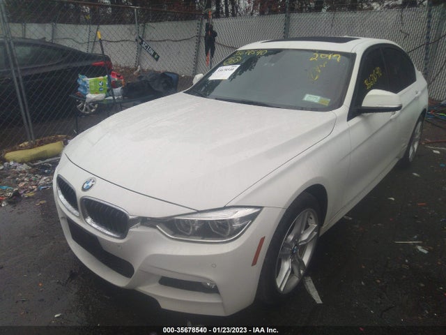 BMW 3 Series 330i Xdrive 2017 WBA8D9C32HA011800 Image 2