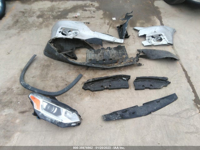 Chevrolet Traverse Ls 2020 1GNERFKW8LJ272222 Image 4