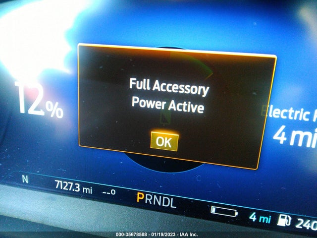 2022 Ford Escape, VIN: 1FMCU0KZ5NUA27784