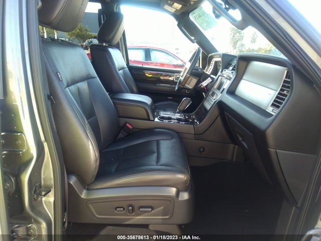 2010 LINCOLN NAVIGATOR VIN: 5LMJJ2H54AEJ03626