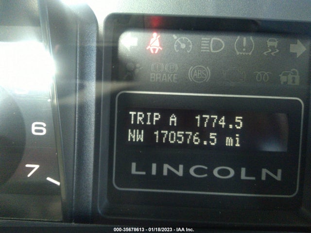 Lincoln Navigator 2010 5LMJJ2H54AEJ03626 Image 9
