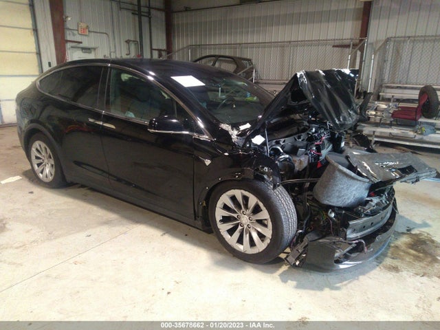 2017 Tesla Model X, VIN: 5YJXCBE20HF034349