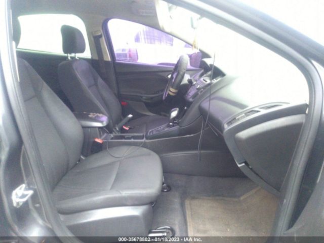 1FADP3F29HL201418 Ford FOCUS SE