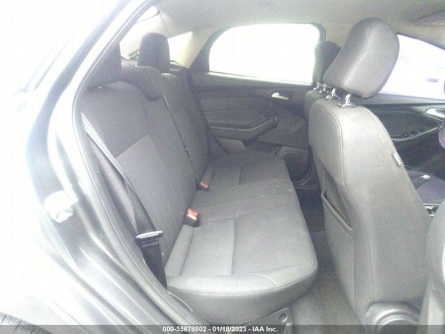 1FADP3F29HL201418 Ford FOCUS SE