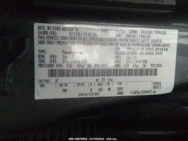 1FADP3F29HL201418 Ford FOCUS SE