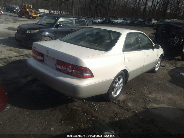 JT8BF28G6Y5086058 Lexus ES 300