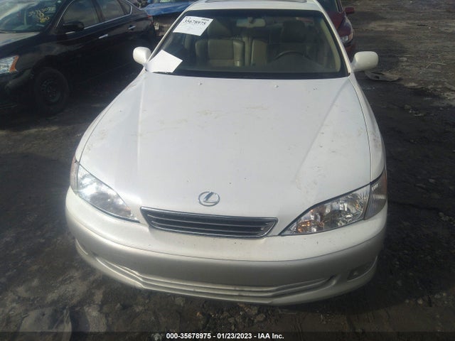 JT8BF28G6Y5086058 Lexus ES 300
