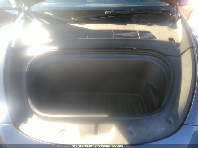Tesla Model Y Long Range 2022 7SAYGDEEXNF331352 Image 10