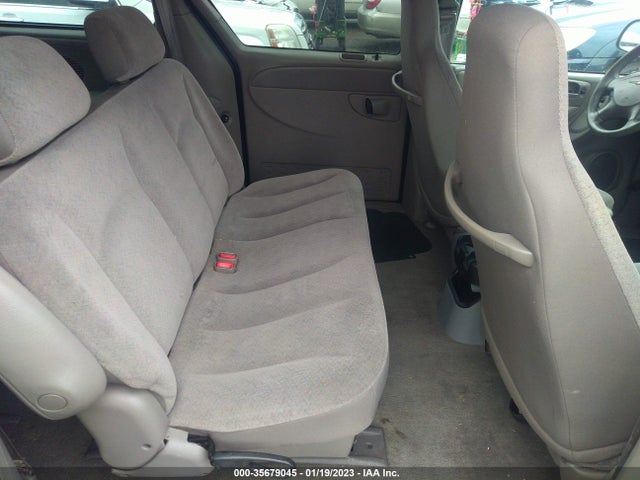 2002 CHRYSLER TOWN & COUNTRY LX VIN: 2C4GP44322R706661