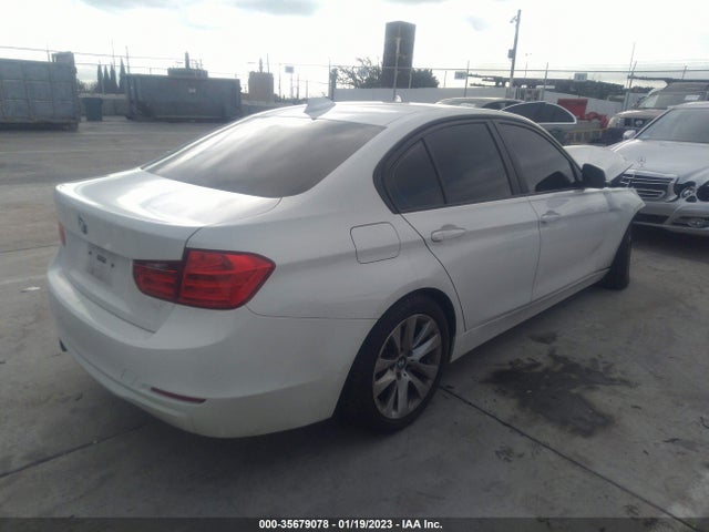 BMW 3 Series 328i 2015 WBA3C1C53FK120449 Image 4