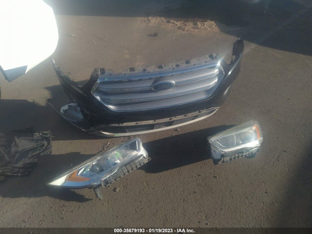 Ford Escape 2017 1FMCU0J92HUF08727 Image 12