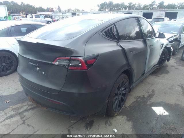 2021 Tesla Model Y, VIN: 5YJYGDEE2MF244539