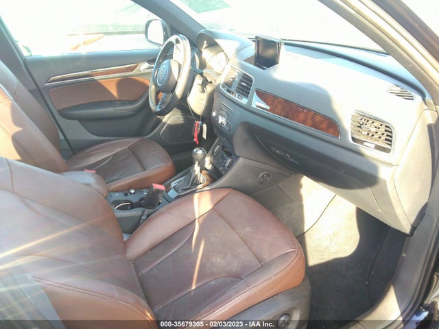 WA1GCCFS0HR004521 Audi Q3 Prestige