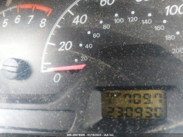 JA3AJ26EX5U000263 Mitsubishi LANCER ES
