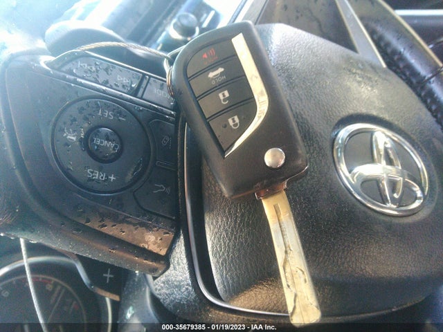 2020 Toyota Camry, VIN: 4T1G11AK5LU330307