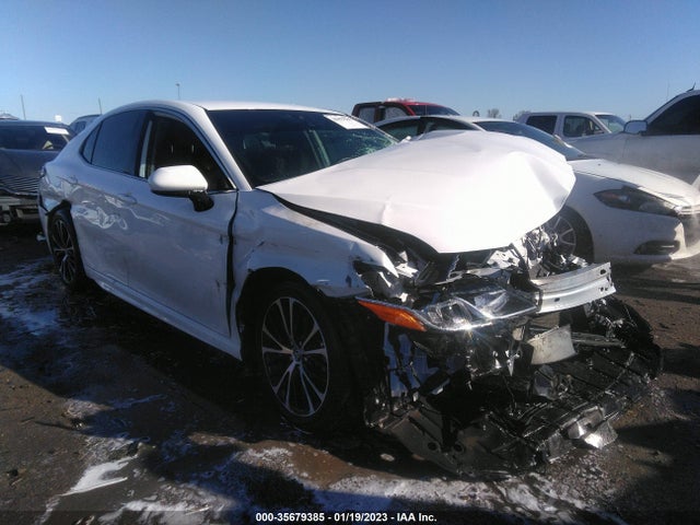 2020 Toyota Camry, VIN: 4T1G11AK5LU330307