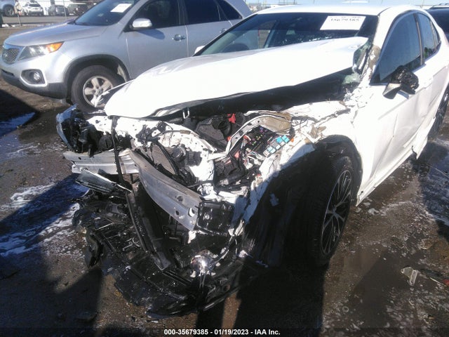 2020 Toyota Camry, VIN: 4T1G11AK5LU330307
