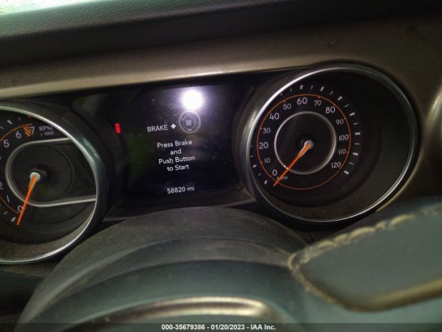 1C4HJXDG1JW229723 Jeep Wrangler Unlimited Sport S