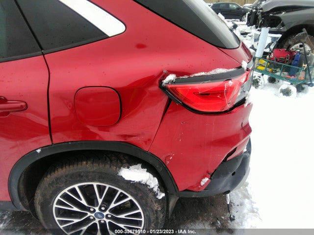 2022 Ford Escape, VIN: 1FMCU0KZ7NUA24515