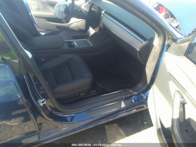 5YJ3E1EA7PF385185 Tesla MODEL 3