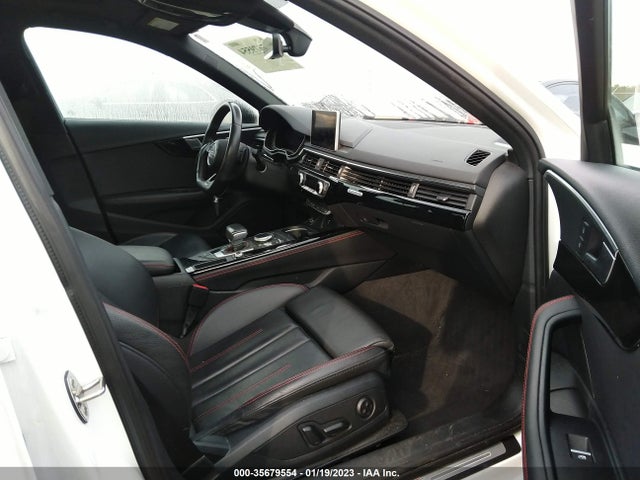2018 Audi A4, VIN: WAUENAF42JA080496